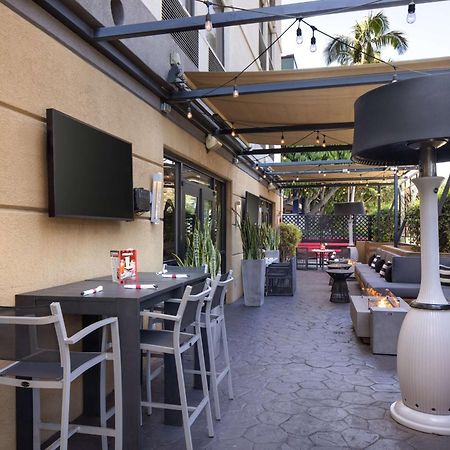 Hilton Garden Inn Los Angeles / Hollywood Exterior photo